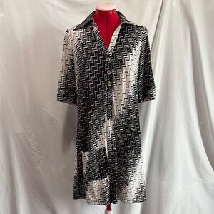 MM356 Rabbit Rabbit Rabbit Black and White Midi Dress